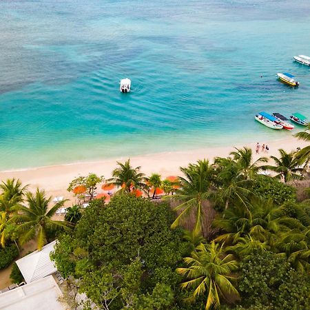 Paradise Beach Hotel & Resort ويست باي المظهر الخارجي الصورة