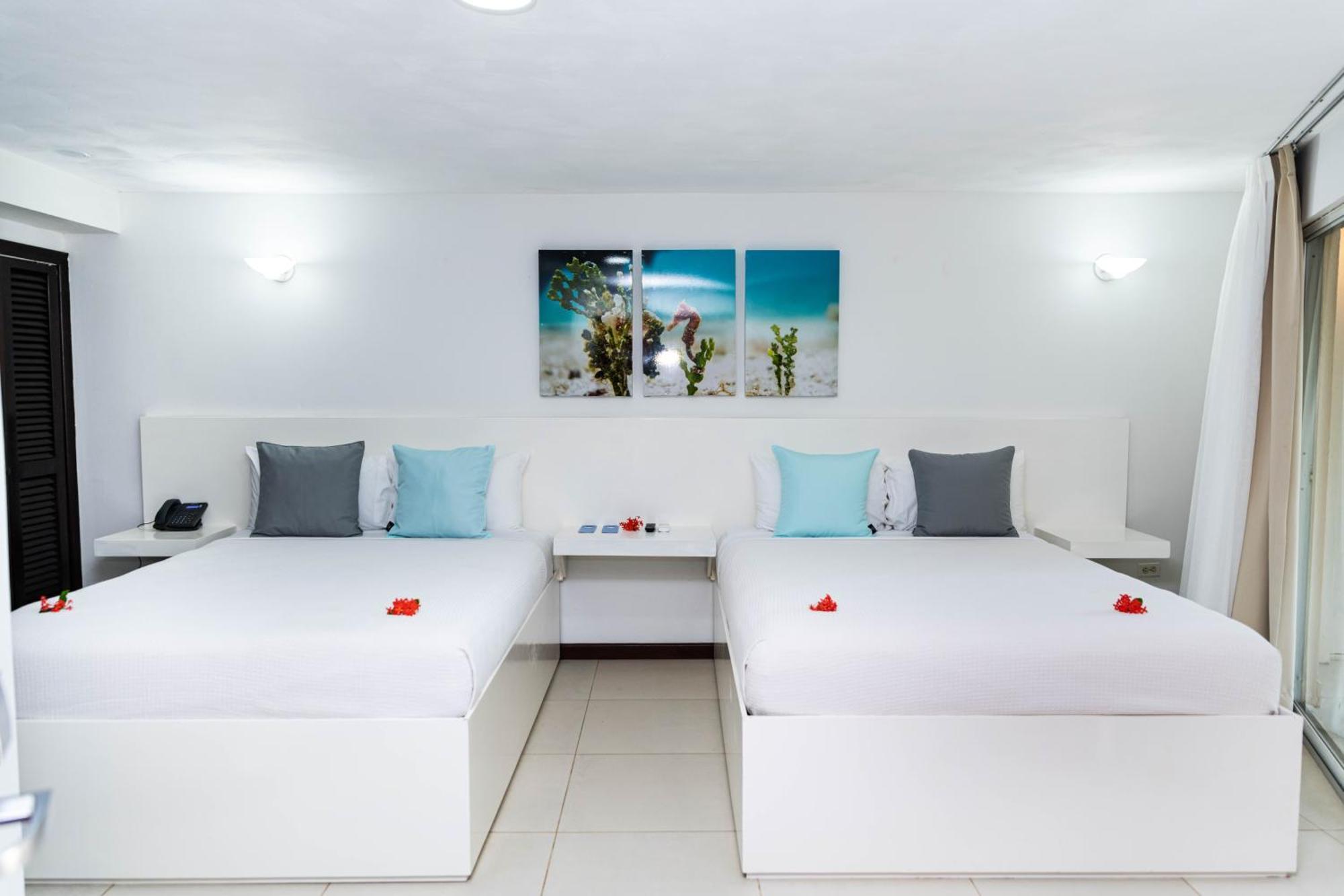 Paradise Beach Hotel & Resort ويست باي الغرفة الصورة